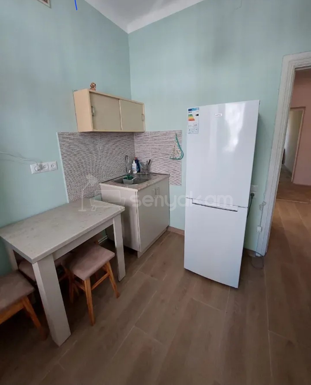 2 Սենյականոց Բնակարան Քարե Շենքում, 65քմ, 3/5 հարկ, Կոսմետիկ Վերանորոգված, Կահավորված, Արևկող