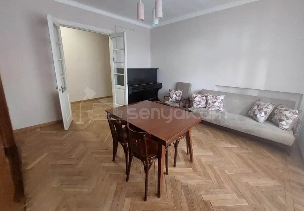 2 Սենյականոց Բնակարան Քարե Շենքում, 65քմ, 3/5 հարկ, Կոսմետիկ Վերանորոգված, Կահավորված, Արևկող