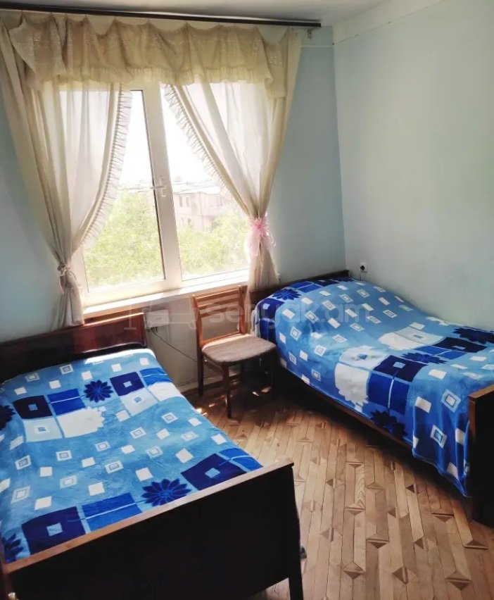 3 Սենյականոց Բնակարան, 77քմ, 5/9 հարկ, Պետական Վիճակում