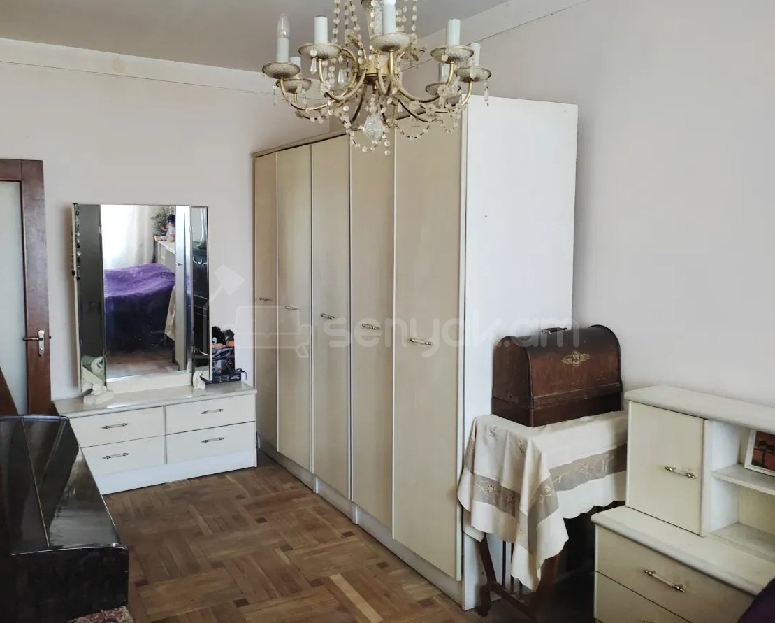 3 Սենյականոց Բնակարան, 77քմ, 5/9 հարկ, Պետական Վիճակում