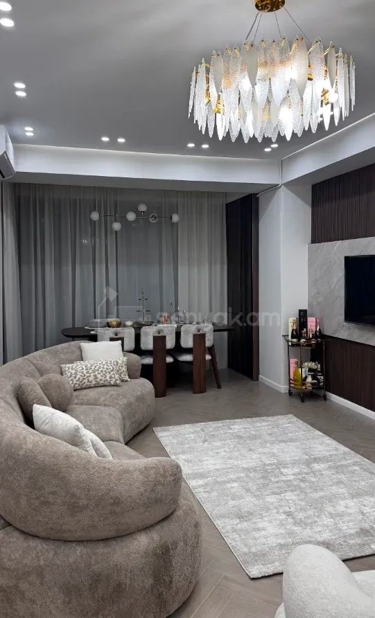 2 Սենյականոց Բնակարան Նորակառույցում, 73քմ, 16/18 հարկ, Կապիտալ Վերանորոգված