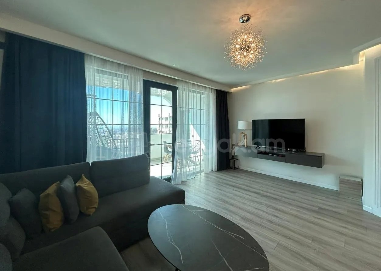 3 Սենյականոց Բնակարան, 93քմ, 12/16 հարկ, Կապիտալ Վերանորոգված