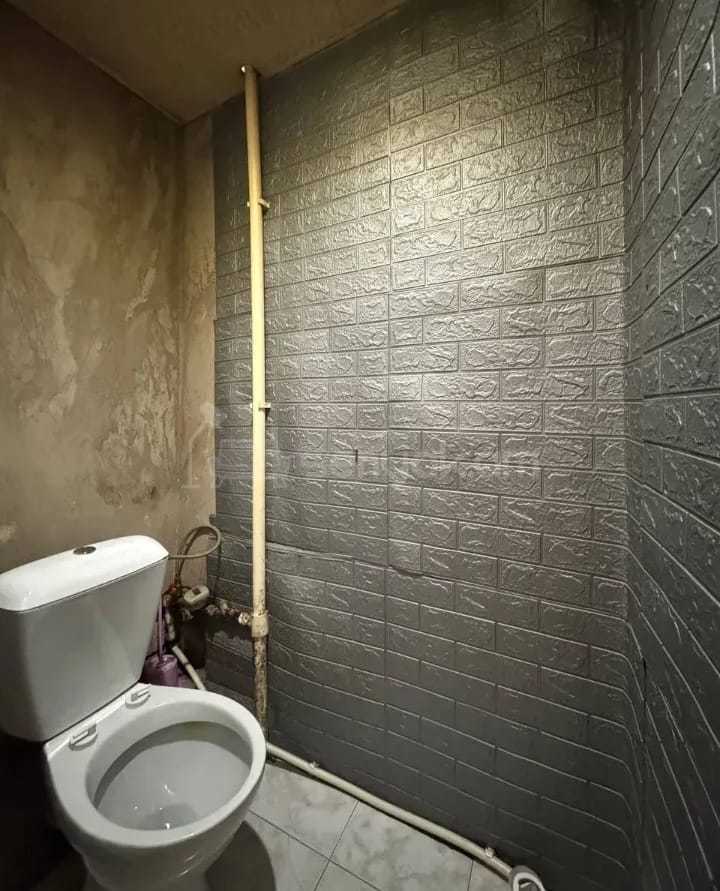 3 Սենյականոց Բնակարան, 82քմ, 13/16 հարկ, Նորմալ Վիճակում