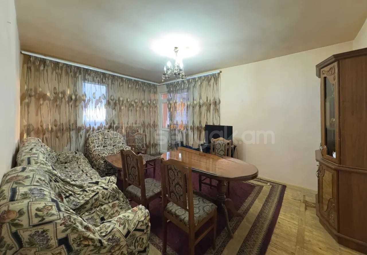 3 Սենյականոց Բնակարան, 82քմ, 13/16 հարկ, Նորմալ Վիճակում