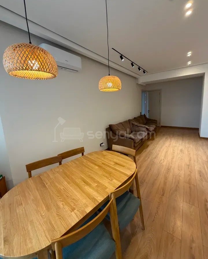 4 Սենյականոց Բնակարան Նորակառույցում, 126քմ, 14/17 հարկ, Դիզայներական Վերանորոգված