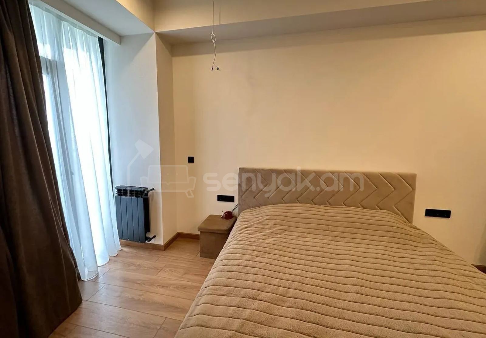 4 Սենյականոց Բնակարան Նորակառույցում, 126քմ, 14/17 հարկ, Դիզայներական Վերանորոգված