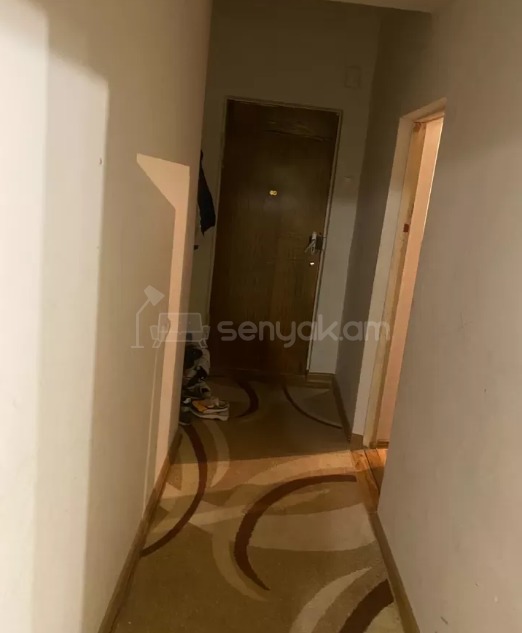 3 Սենյականոց Բնակարան, 84քմ, 6/9 հարկ, Նորմալ Վիճակում