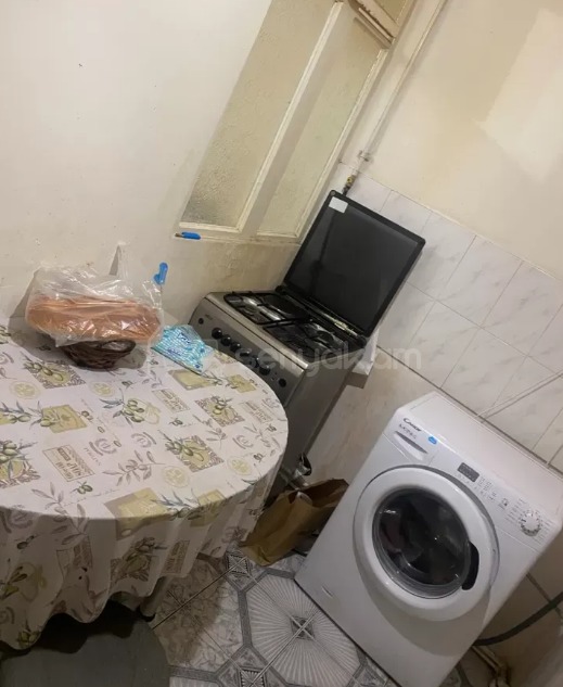 3 Սենյականոց Բնակարան, 84քմ, 6/9 հարկ, Նորմալ Վիճակում