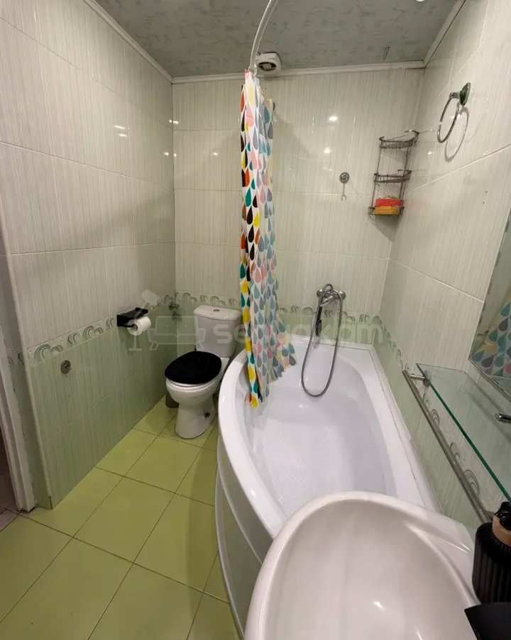 3 Սենյականոց Բնակարան, 75քմ, 4/4 հարկ, Կապիտալ Վերանորոգված