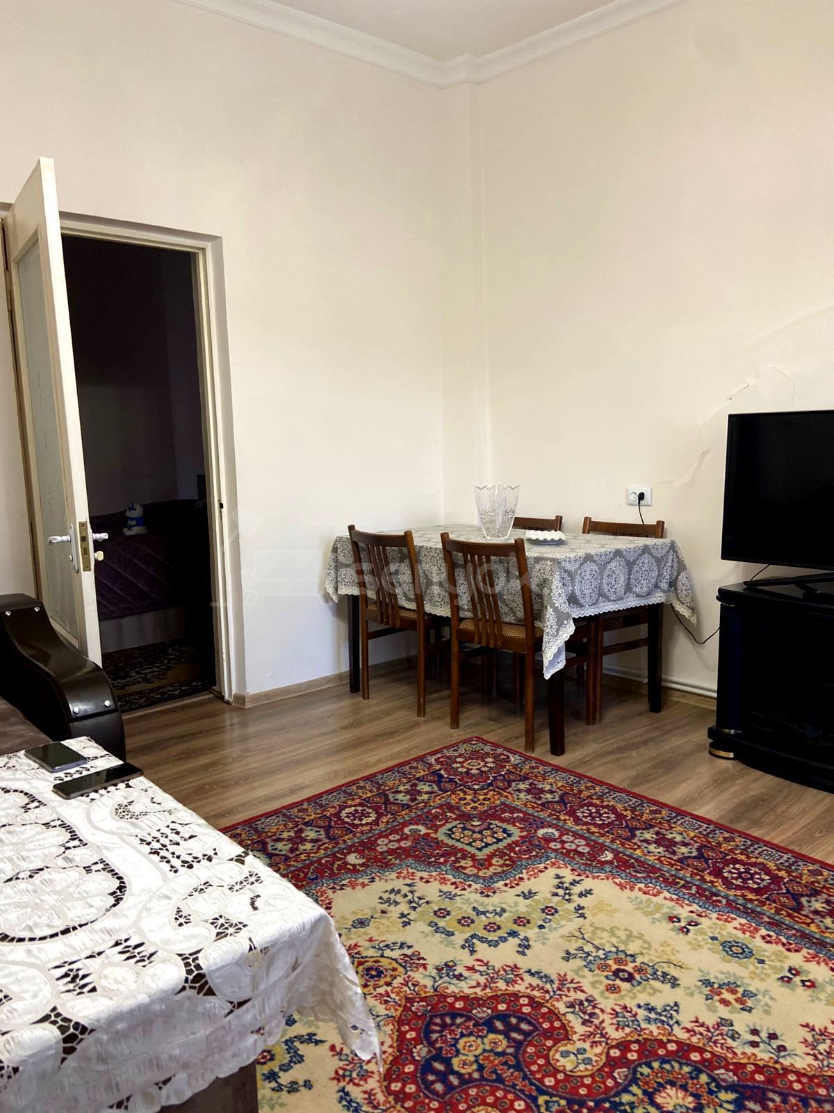 6 Սենյականոց Սեփական Տուն, 180քմ, Կոսմետիկ Վերանորոգված