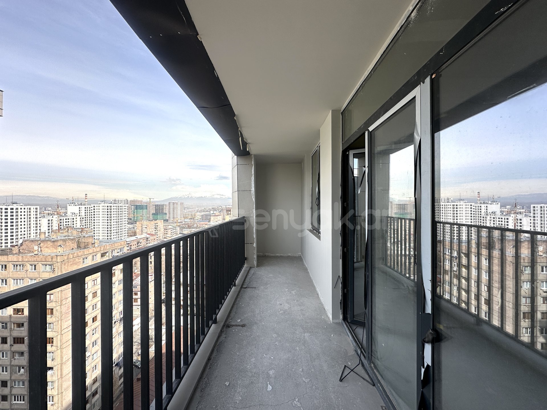 2 Սենյականոց Բնակարան Նորակառույցում, 87քմ, 16/18 հարկ, Զրոյական Վիճակում