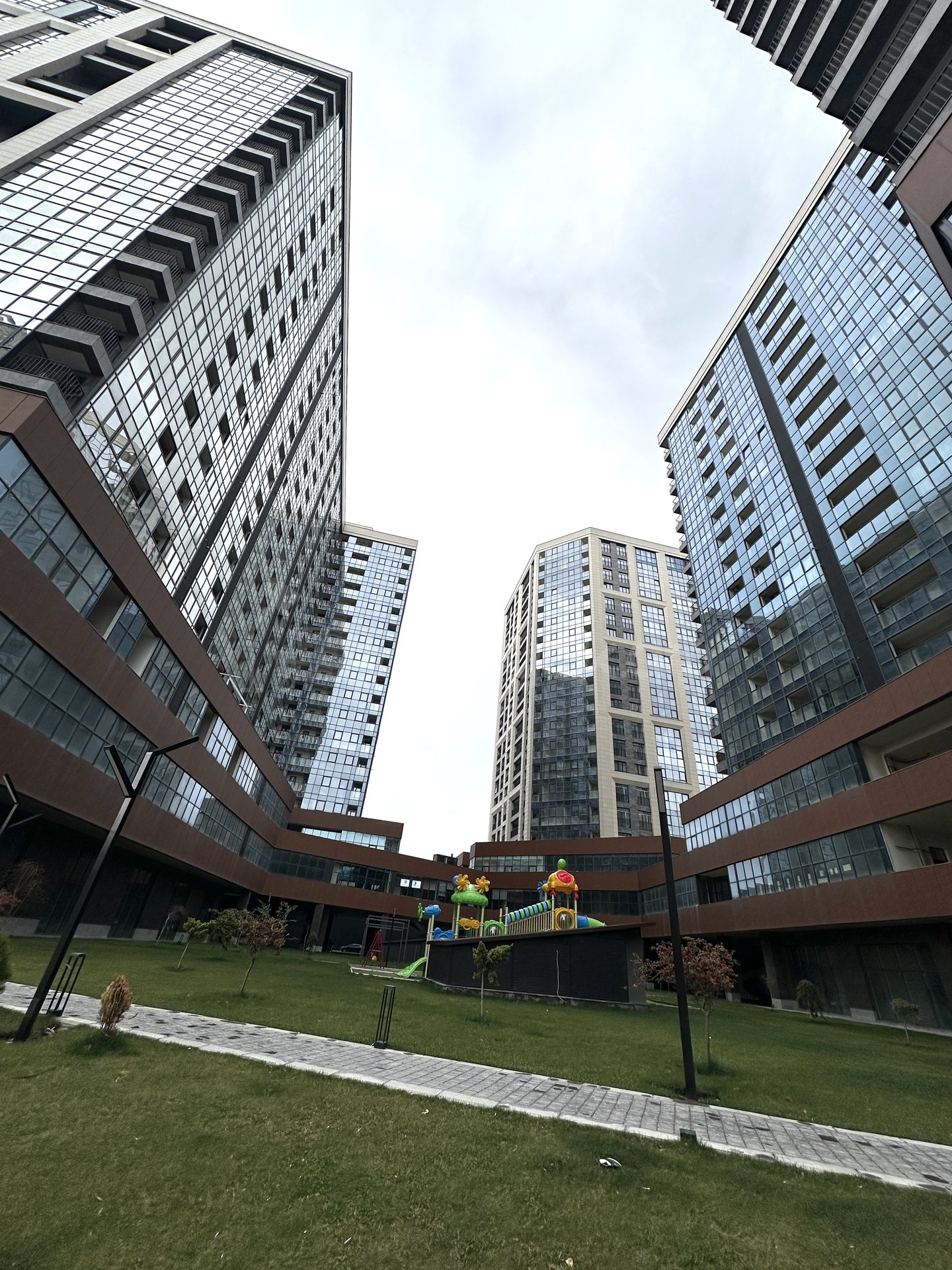 2 Սենյականոց Բնակարան Նորակառույցում, 87քմ, 16/18 հարկ, Զրոյական Վիճակում