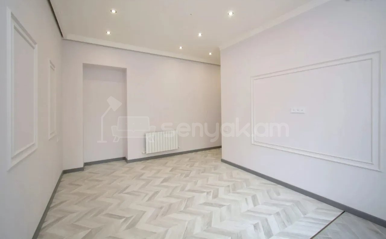 3 Սենյականոց Բնակարան Քարե Շենքում, 67քմ, 2/3 հարկ, Կապիտալ Վերանորոգված