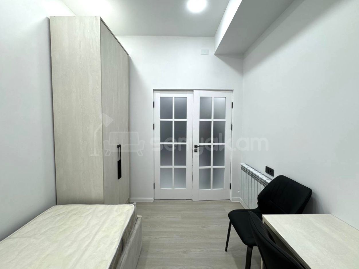 3 Սենյականոց Բնակարան Նորակառույցում, 74քմ, 17/18 հարկ, Զրոյական Վիճակում