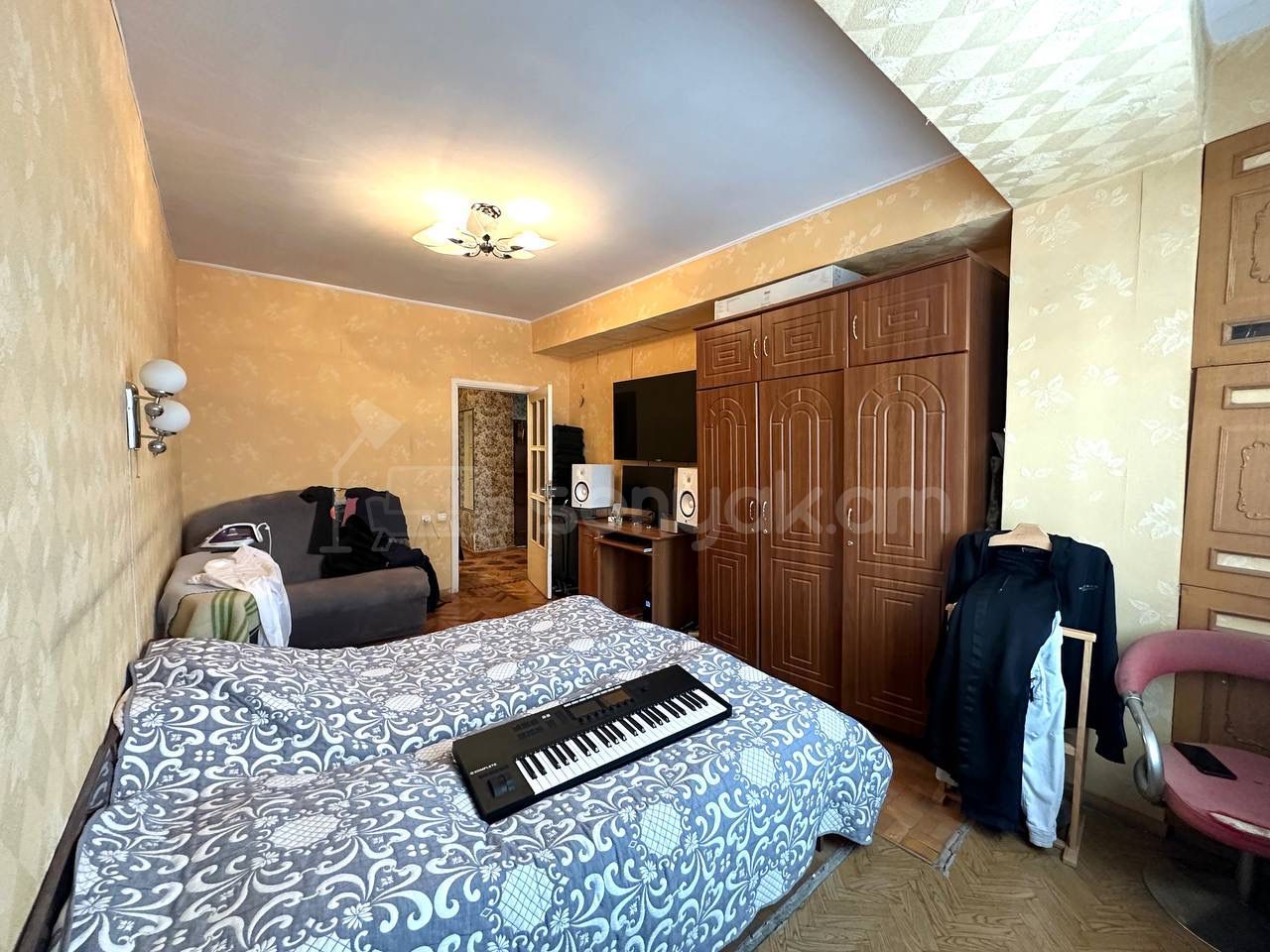 3 Սենյականոց Բնակարան, 90քմ, 9/14 հարկ, Նորմալ Վիճակում