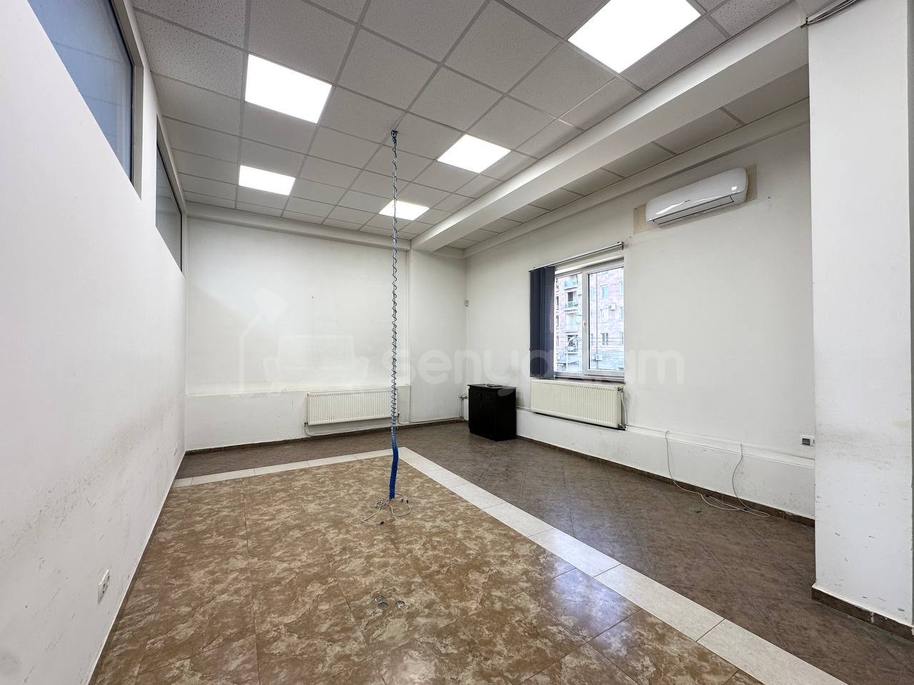 Նորակառույց Օֆիսային Տարածք, 195քմ