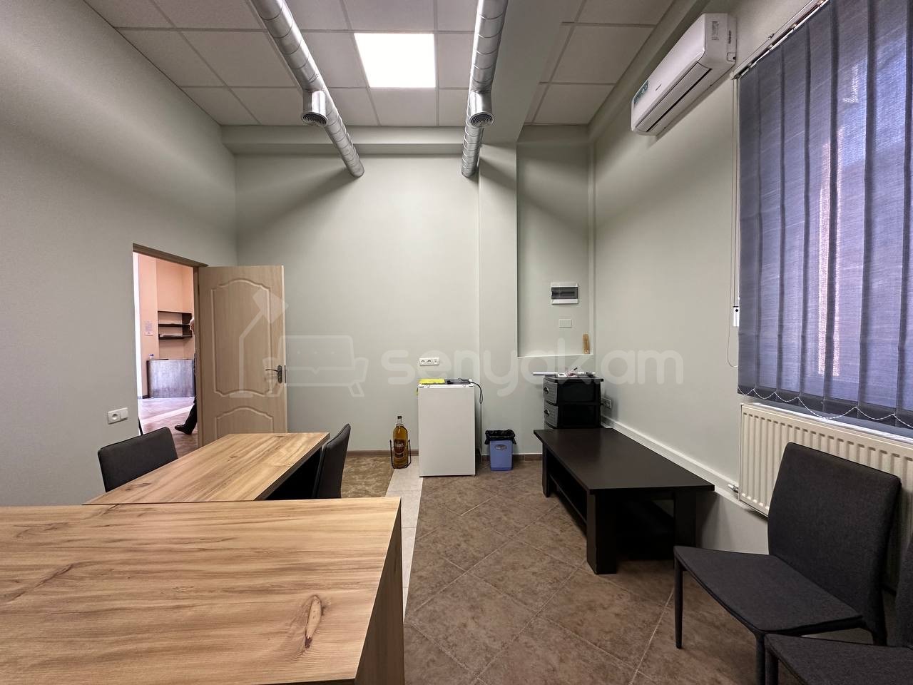 Նորակառույց Օֆիսային Տարածք, 195քմ