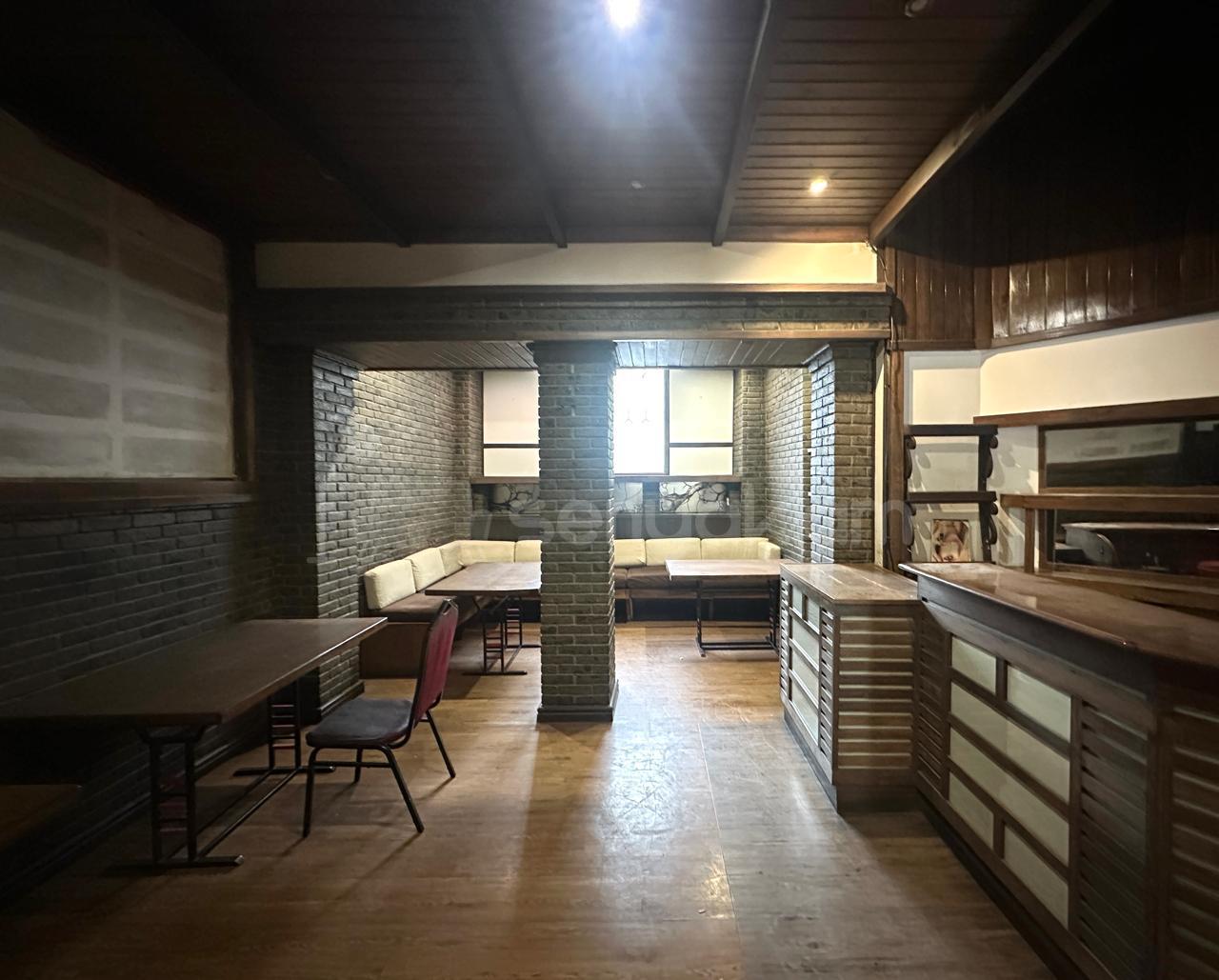 Կոմերցիոն Տարածք, 121քմ, Կապիտալ Վերանորոգված