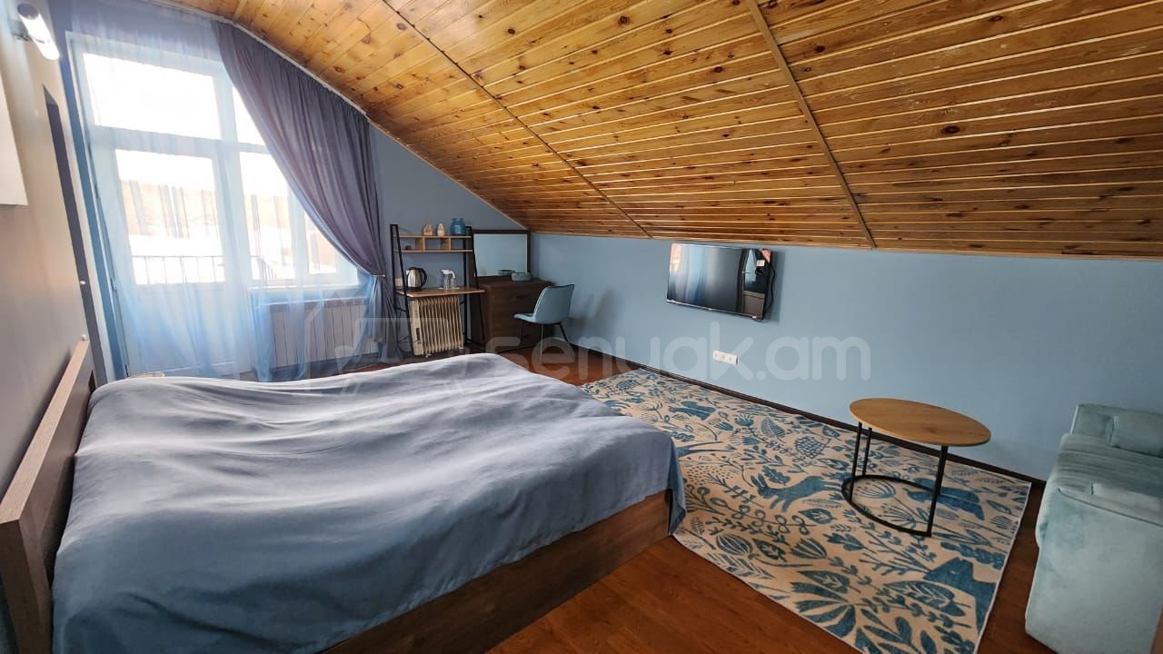 5 Սենյականոց Սեփական Տուն, 500քմ, Դիզայներական Վերանորոգված, Կահավորված