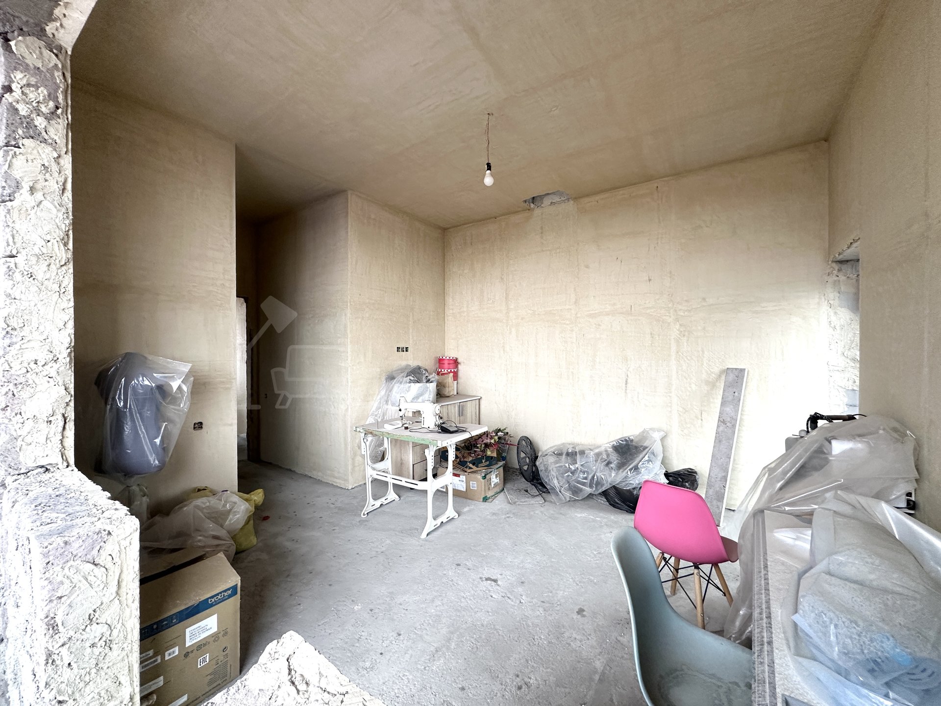 5 Սենյականոց Սեփական Տուն, 300քմ, Կապիտալ Վերանորոգված