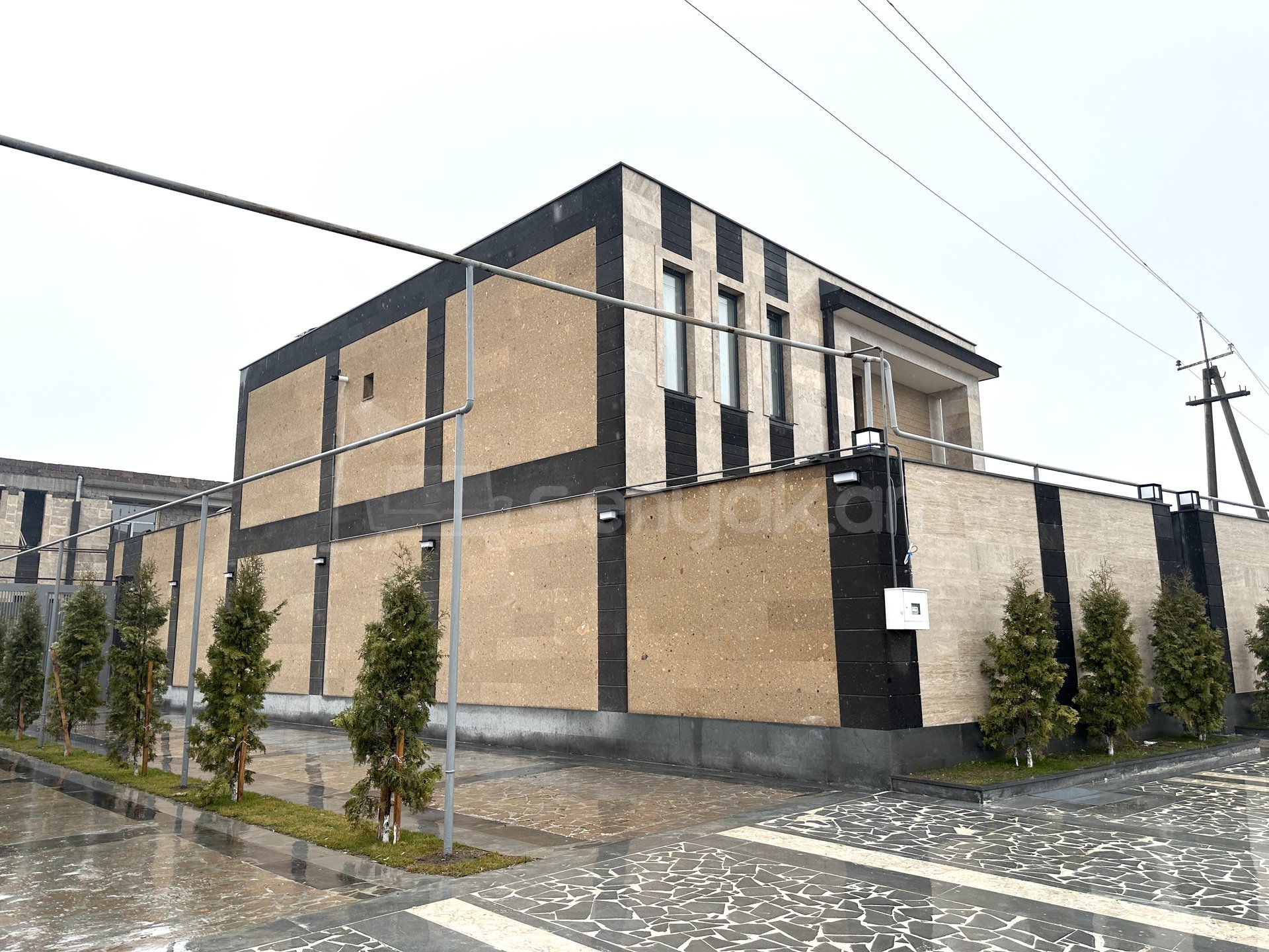 5 Սենյականոց Սեփական Տուն, 300քմ, Կապիտալ Վերանորոգված