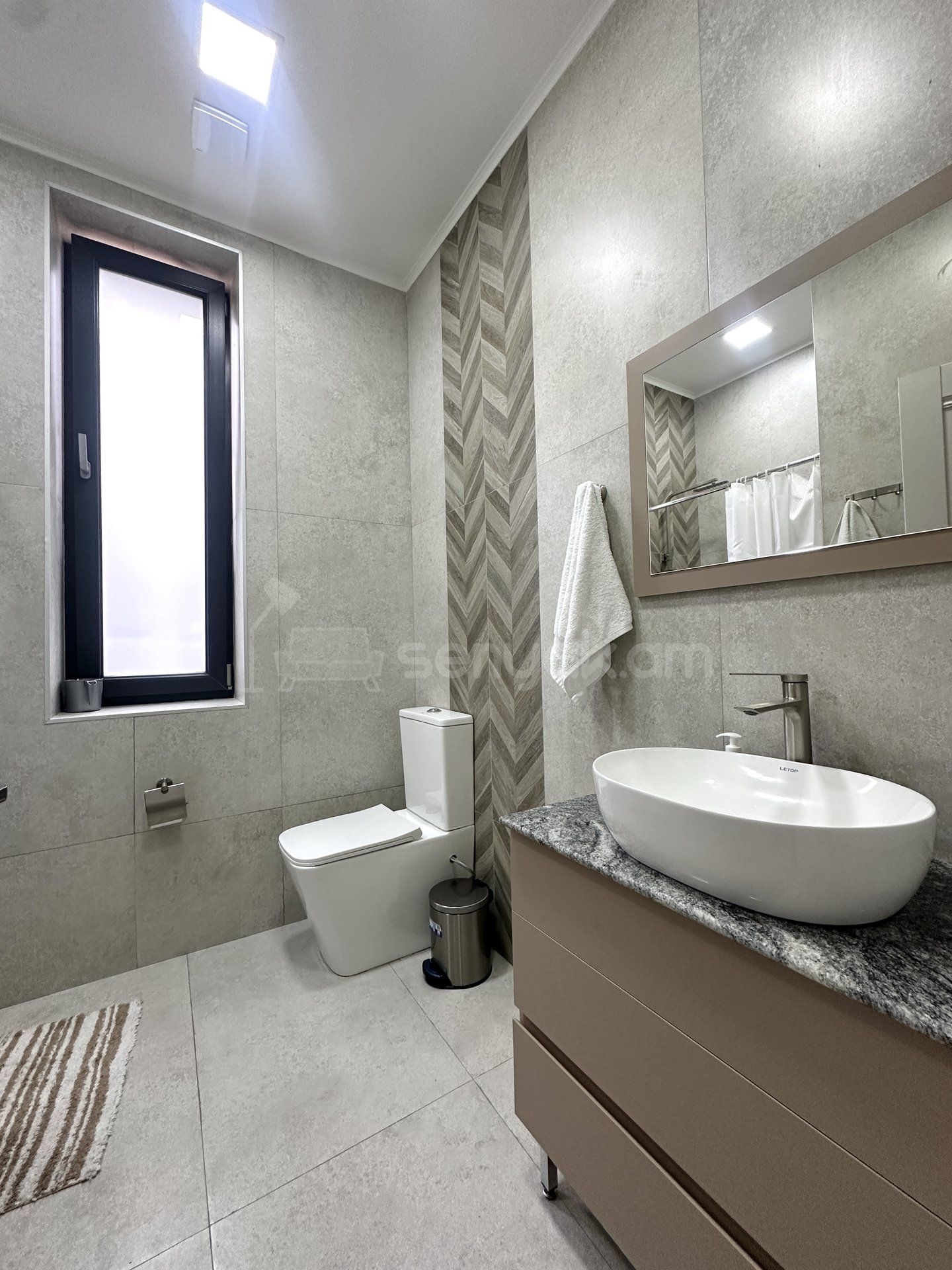 5 Սենյականոց Սեփական Տուն, 300քմ, Կապիտալ Վերանորոգված