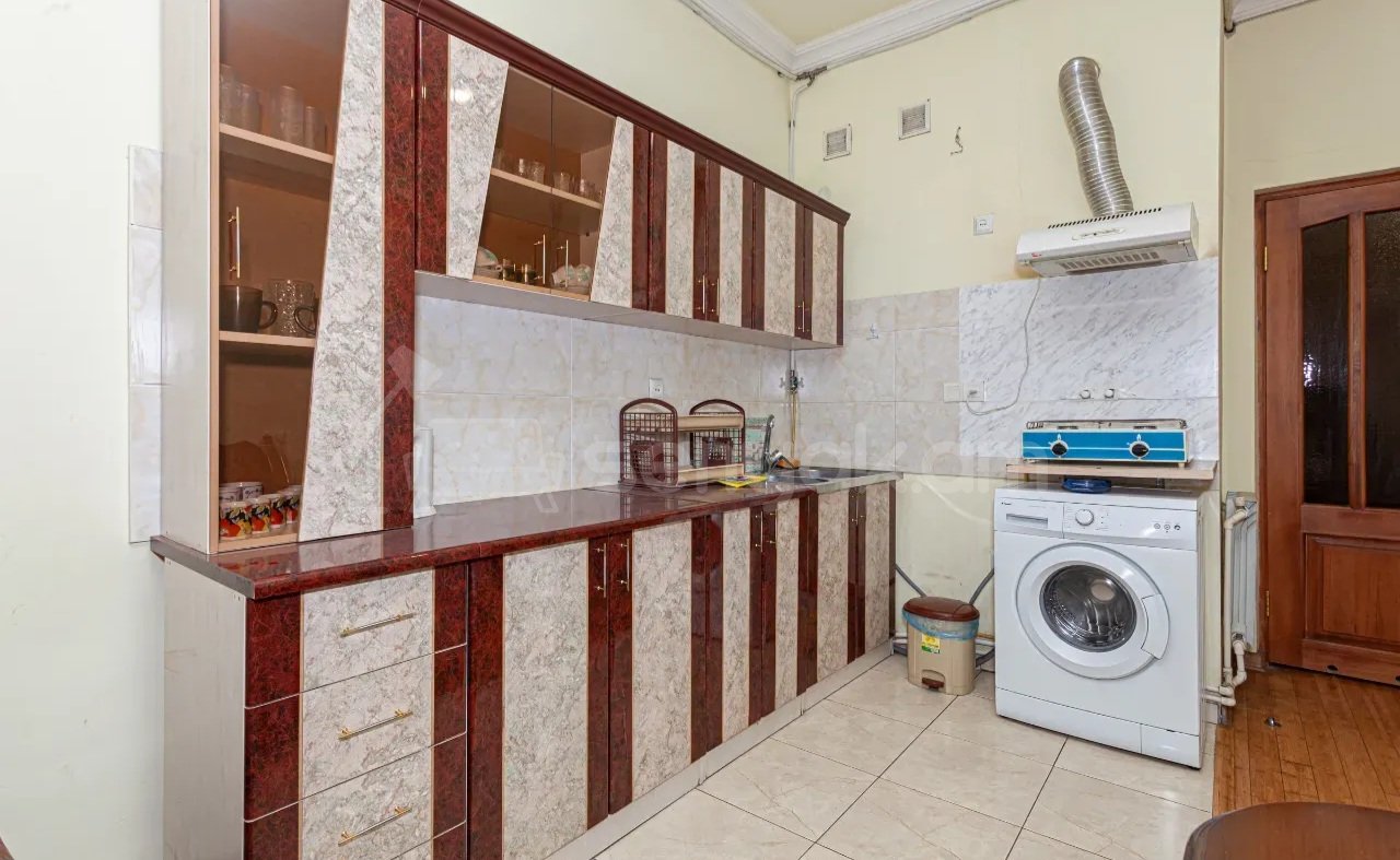 1 Սենյականոց Բնակարան Նորակառույց Քարե Շենքում, 37քմ, 11/14 հարկ, Կապիտալ Վերանորոգված, Կահավորված