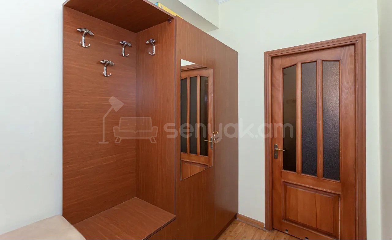 1 Սենյականոց Բնակարան Նորակառույց Քարե Շենքում, 37քմ, 11/14 հարկ, Կապիտալ Վերանորոգված, Կահավորված