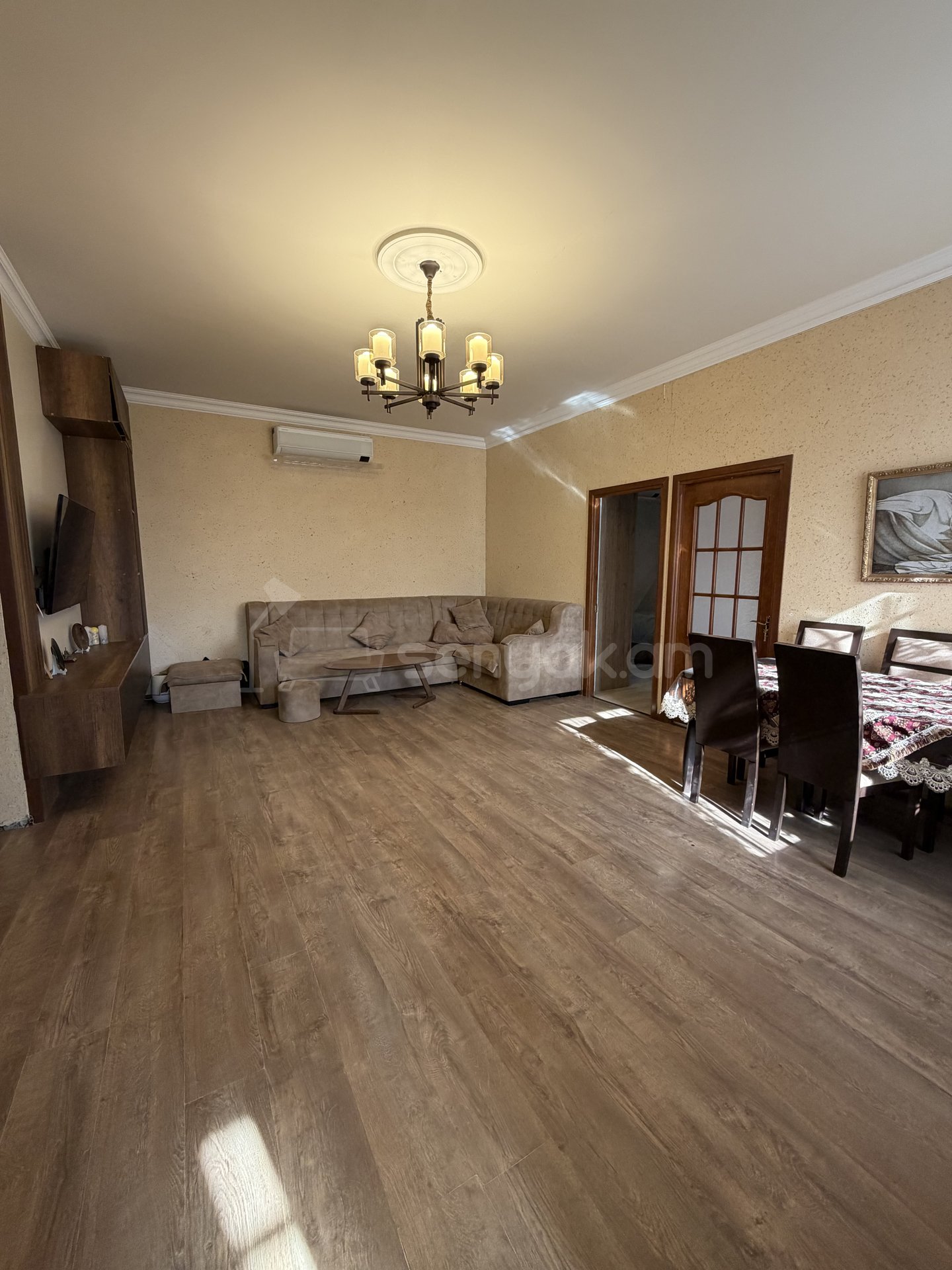 4 Սենյականոց Սեփական Տուն, 90քմ, Կապիտալ Վերանորոգված