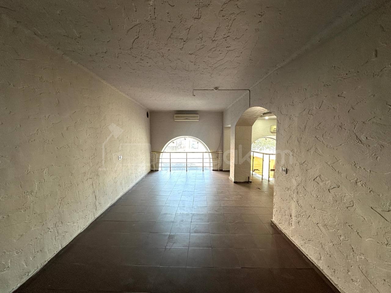 Կոմերցիոն Տարածք, 145քմ, Կապիտալ Վերանորոգված