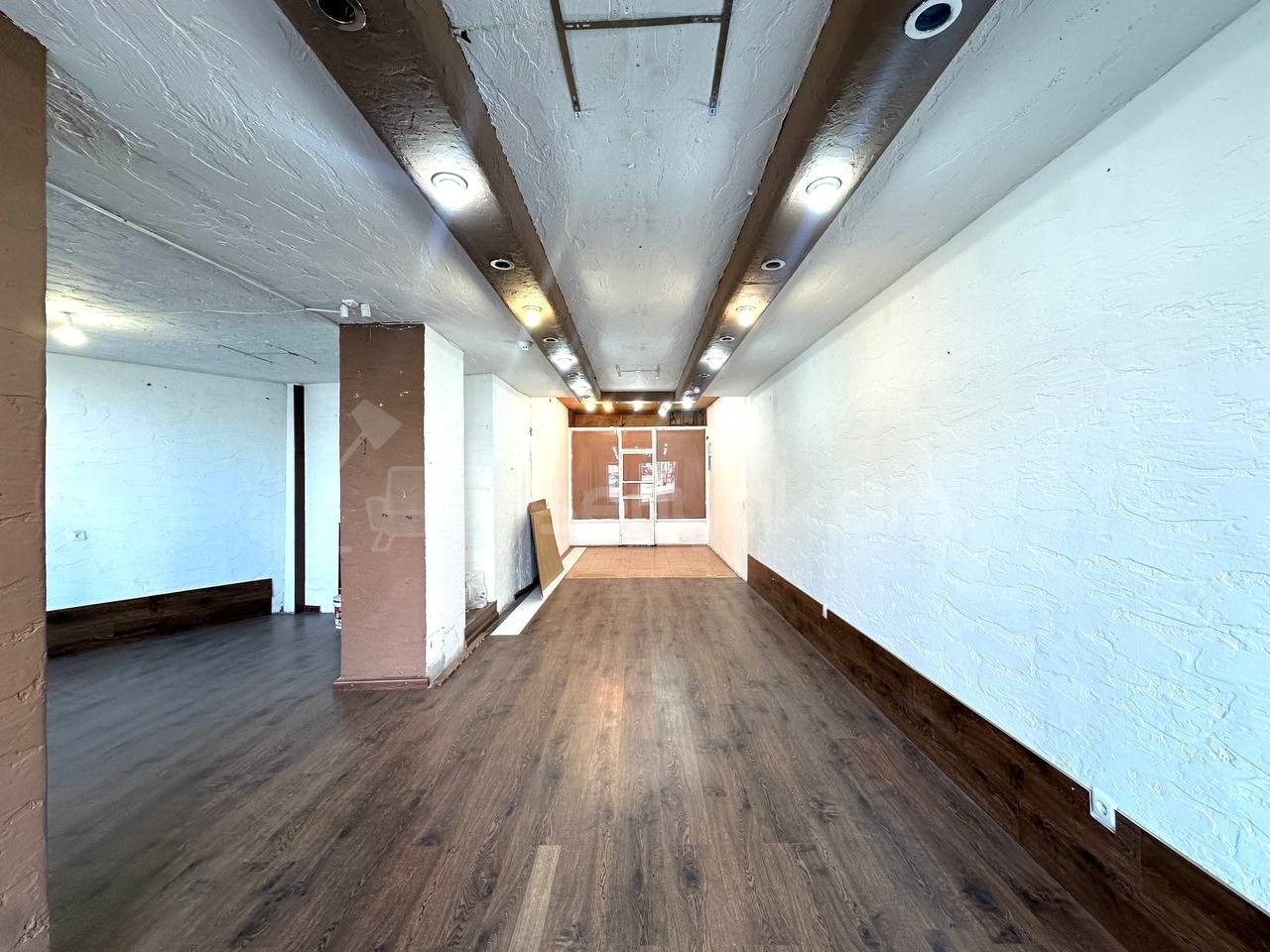 Կոմերցիոն Տարածք, 145քմ, Կապիտալ Վերանորոգված