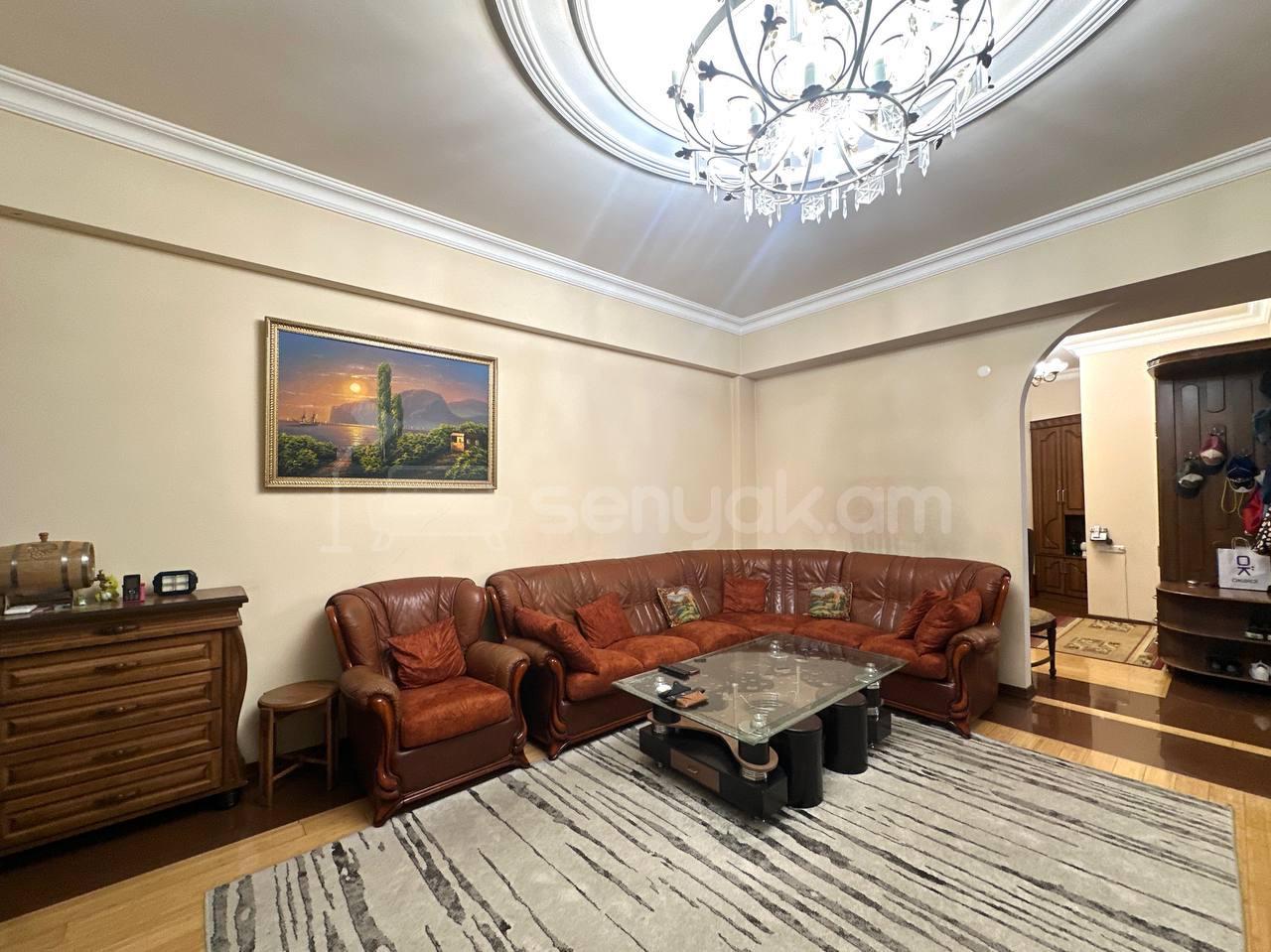 4 Սենյականոց Բնակարան Նորակառույցում, 193քմ, 7/11 հարկ, Կապիտալ Վերանորոգված