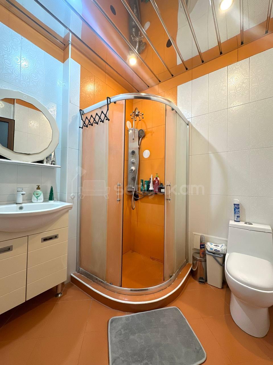 4 Սենյականոց Բնակարան Նորակառույցում, 193քմ, 7/11 հարկ, Կապիտալ Վերանորոգված