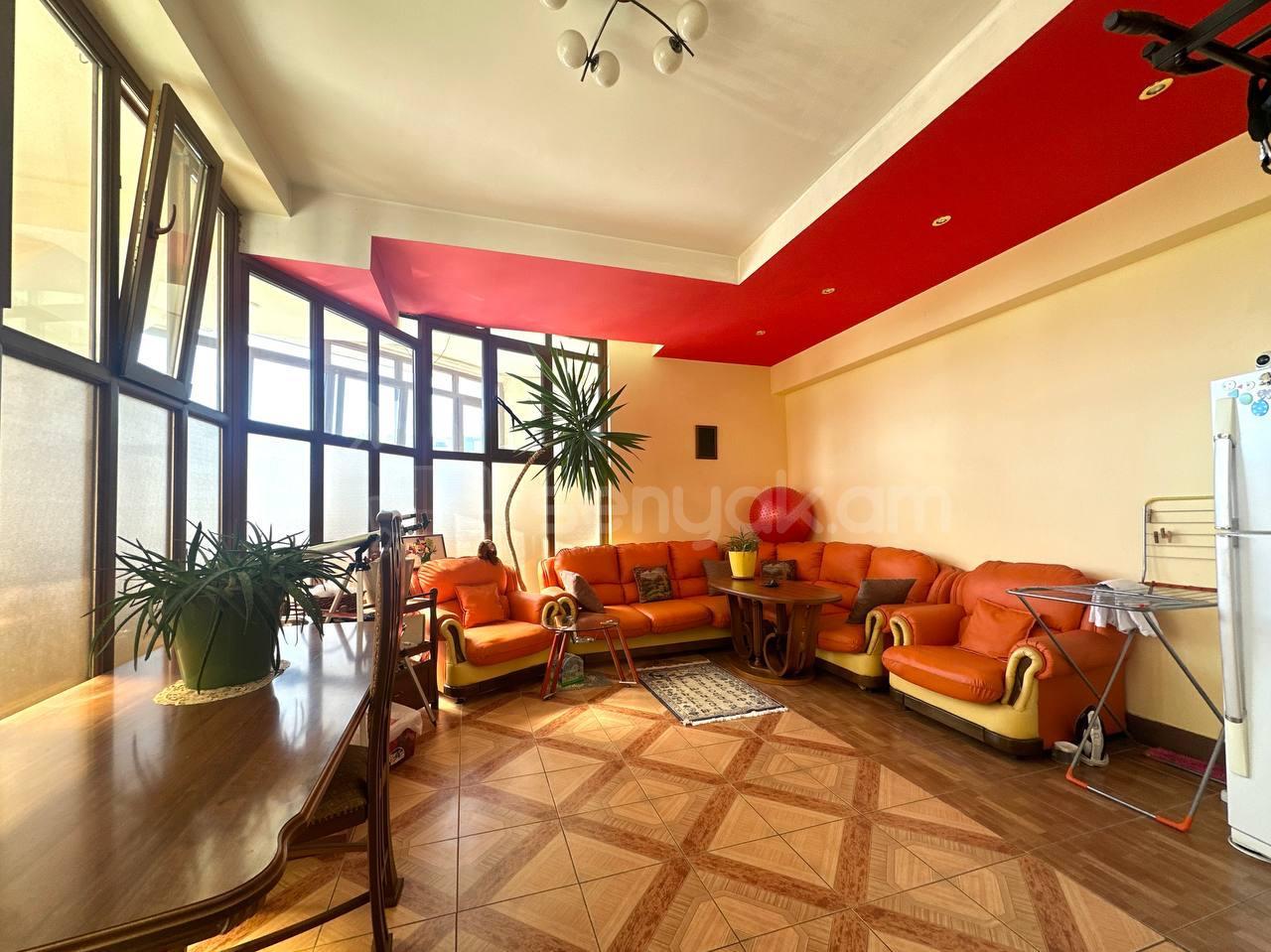 4 Սենյականոց Բնակարան Նորակառույցում, 193քմ, 7/11 հարկ, Կապիտալ Վերանորոգված