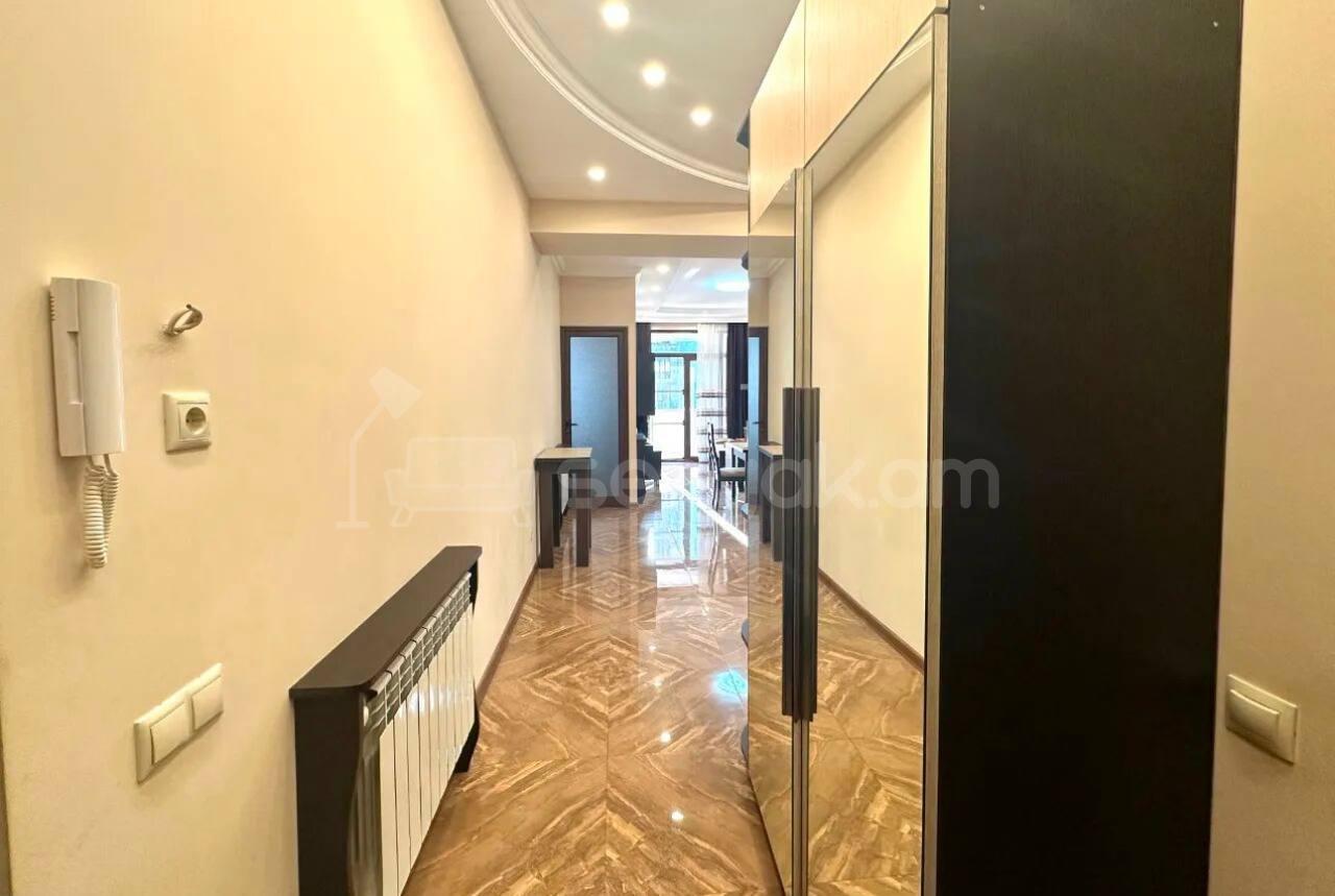 3 Սենյականոց Բնակարան Նորակառույցում, 77քմ, 7/10 հարկ, Կապիտալ Վերանորոգված