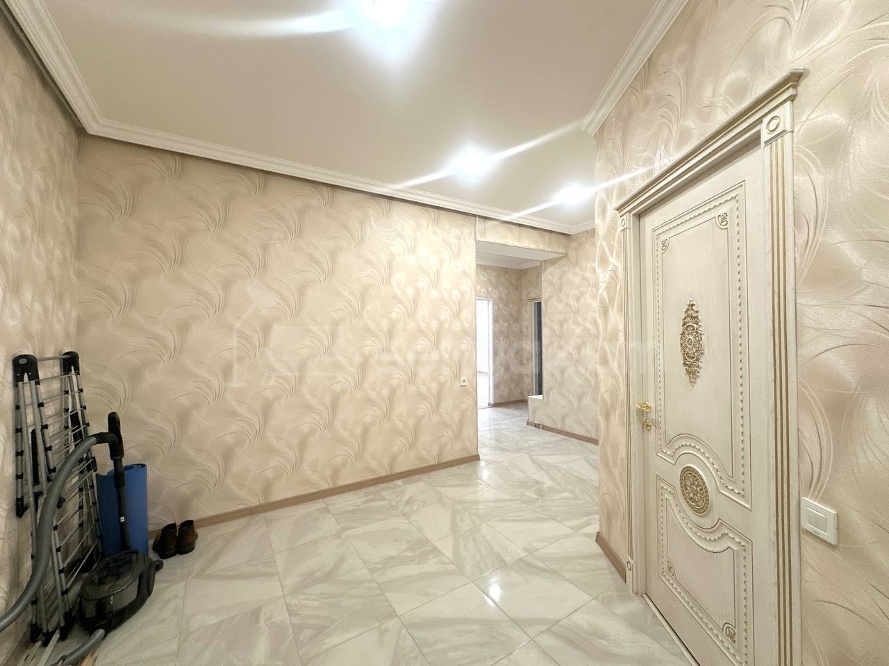 3 Սենյականոց Բնակարան Նորակառույցում, 97քմ, 10/11 հարկ, Կապիտալ Վերանորոգված