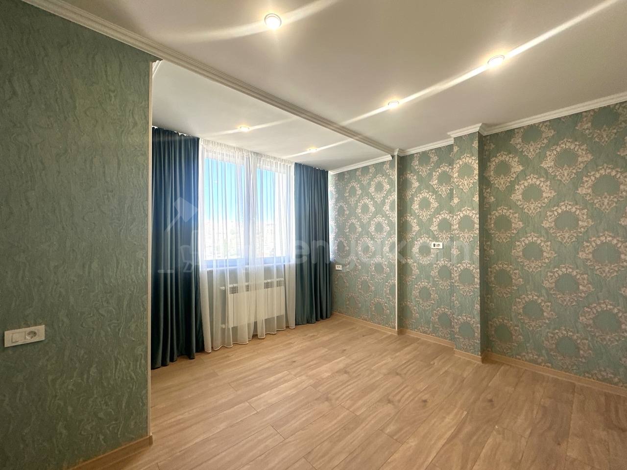 3 Սենյականոց Բնակարան Նորակառույցում, 97քմ, 10/11 հարկ, Կապիտալ Վերանորոգված