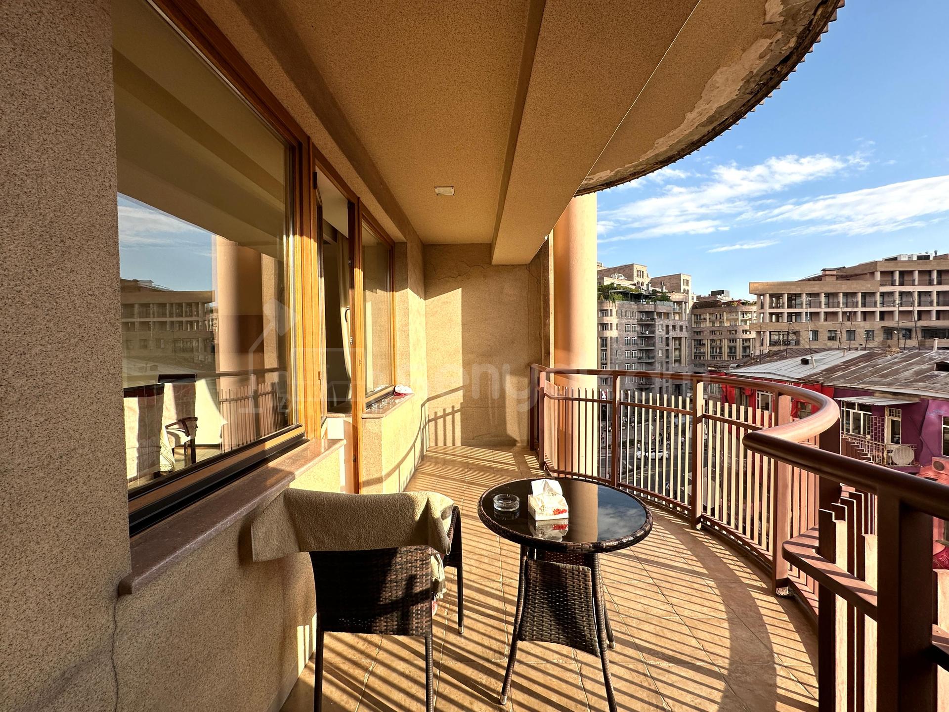 5 Սենյականոց Բնակարան Նորակառույցում, 258քմ, 5/10 հարկ, Կապիտալ Վերանորոգված