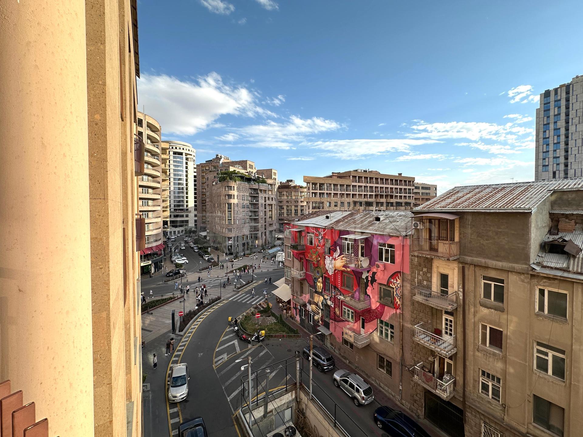 5 Սենյականոց Բնակարան Նորակառույցում, 258քմ, 5/10 հարկ, Կապիտալ Վերանորոգված