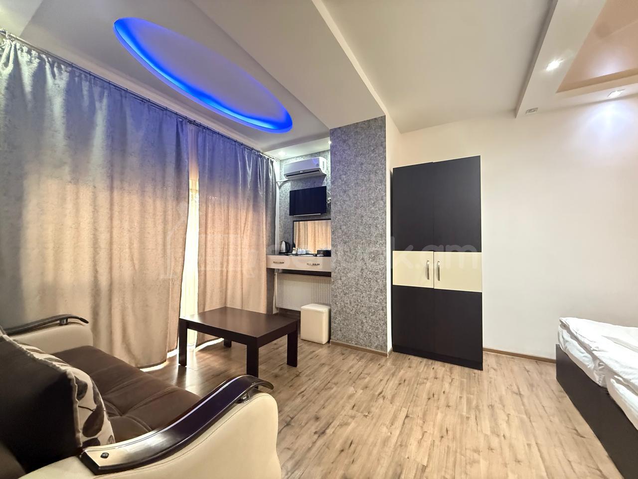 Կոմերցիոն Տարածք, 260քմ, Կապիտալ Վերանորոգված