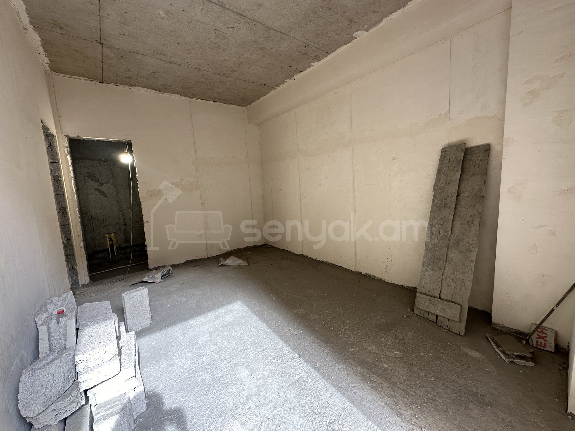 4 Սենյականոց Բնակարան Նորակառույցում, 152քմ, 5/11 հարկ, Զրոյական Վիճակում