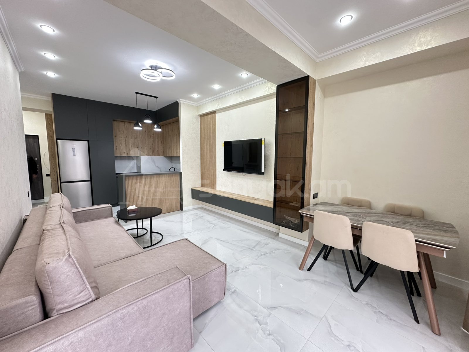 2 Սենյականոց Բնակարան Նորակառույց Քարե Շենքում, 52քմ, 5/16 հարկ, Դիզայներական Վերանորոգված