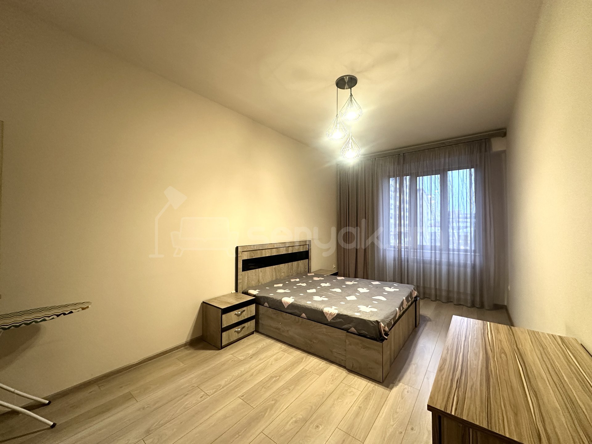 3 Սենյականոց Բնակարան Նորակառույցում, 111քմ, 9/19 հարկ, Կապիտալ Վերանորոգված, Կահավորված