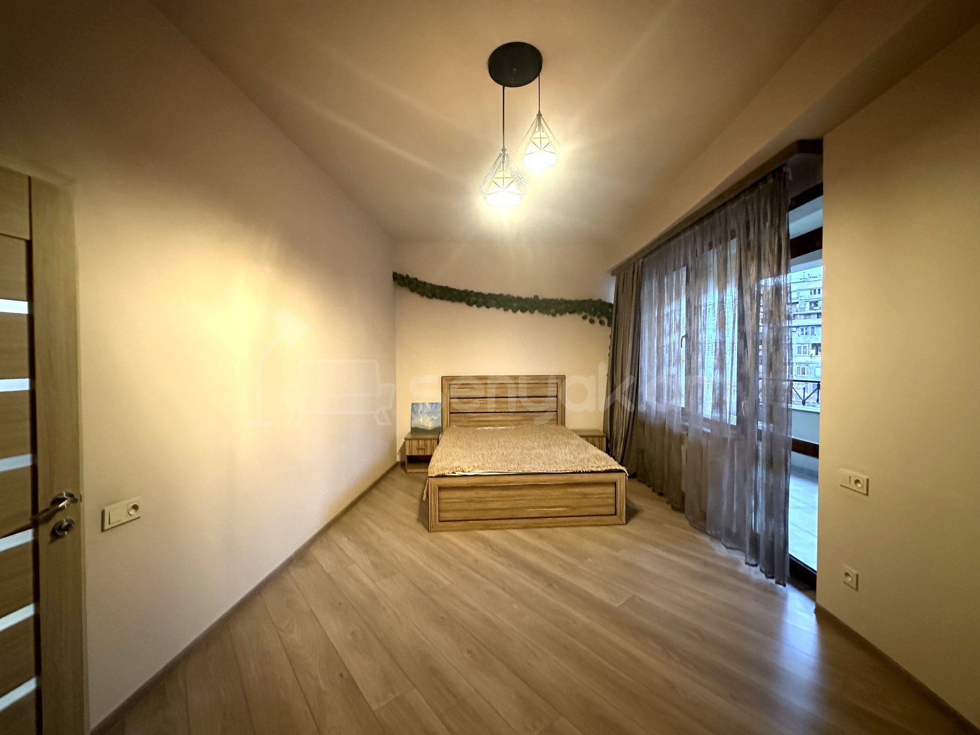 3 Սենյականոց Բնակարան Նորակառույցում, 111քմ, 9/19 հարկ, Կապիտալ Վերանորոգված, Կահավորված