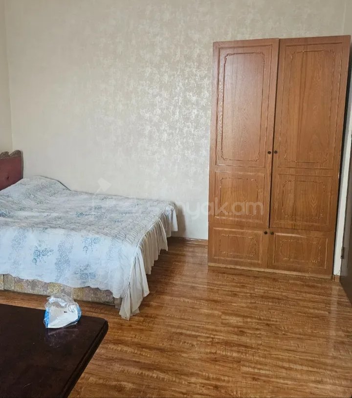 2 Սենյականոց Բնակարան Քարե Շենքում, 48քմ, 1/1 հարկ, Նորմալ Վիճակում, Կահավորված