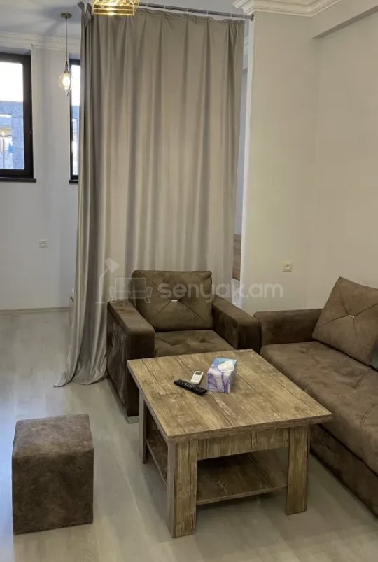 2 Սենյականոց Բնակարան Քարե Շենքում, 48քմ, 1/1 հարկ, Նորմալ Վիճակում, Կահավորված