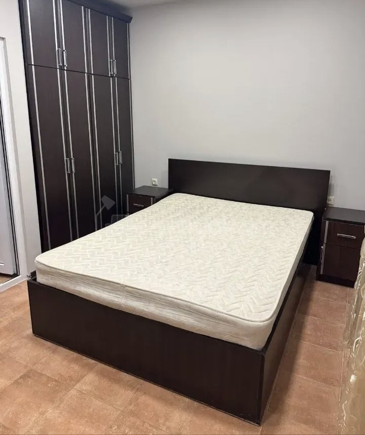 2 Սենյականոց Բնակարան Քարե Շենքում, 48քմ, 2/2 հարկ, Կապիտալ Վերանորոգված, Կահավորված