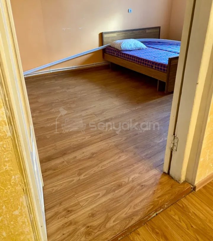 3 Սենյականոց Բնակարան Քարե Շենքում, 68քմ, 1/1 հարկ, Կապիտալ Վերանորոգված, Կահավորված