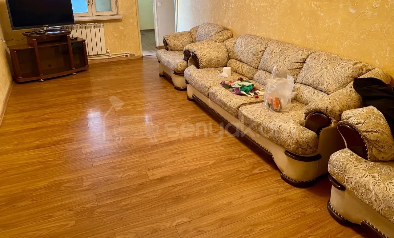 3 Սենյականոց Բնակարան Քարե Շենքում, 68քմ, 1/1 հարկ, Կապիտալ Վերանորոգված, Կահավորված