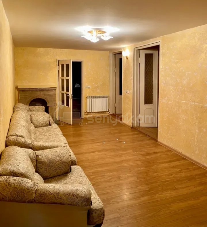 3 Սենյականոց Բնակարան Քարե Շենքում, 68քմ, 1/1 հարկ, Կապիտալ Վերանորոգված, Կահավորված